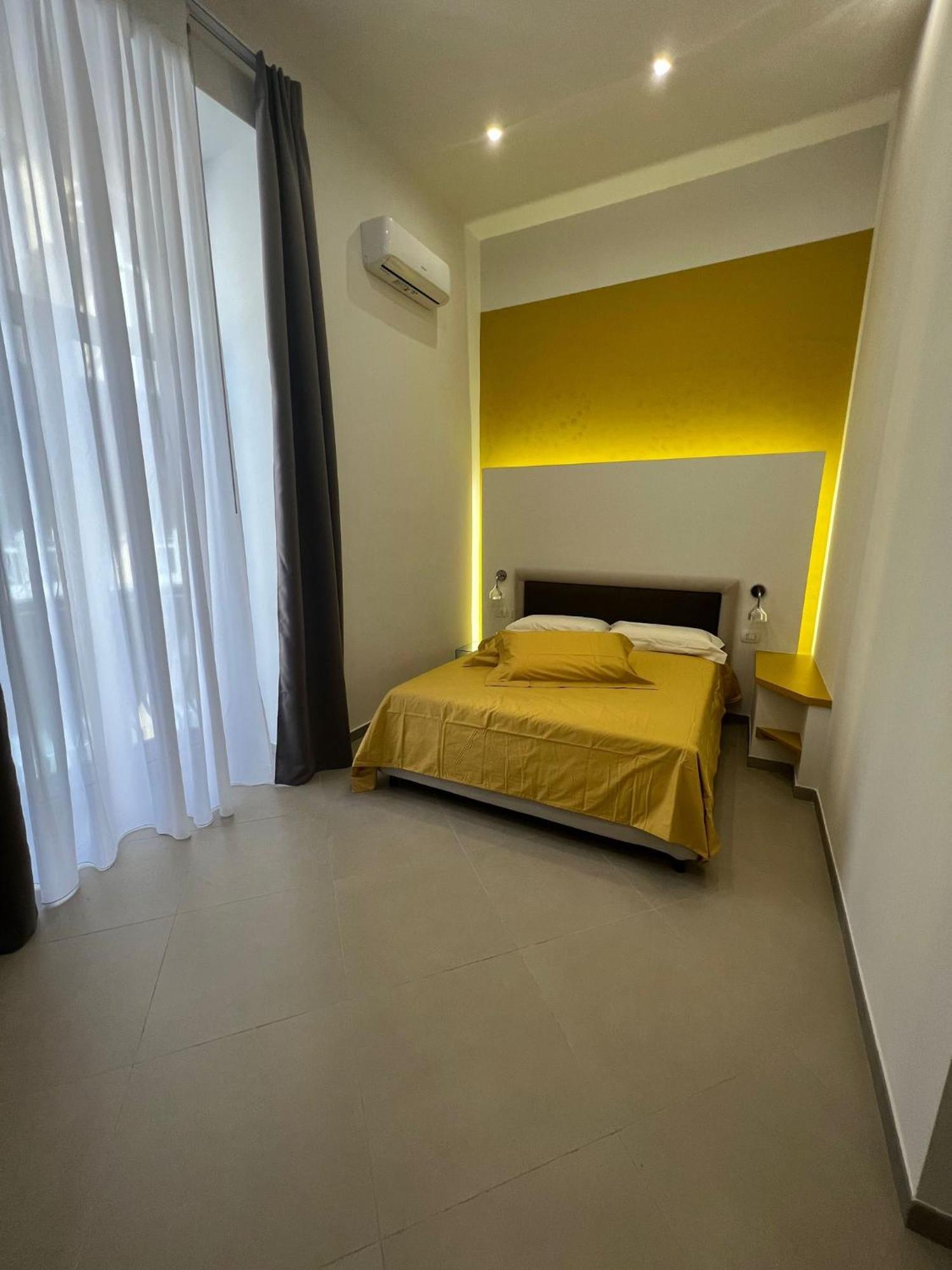 Gasthuis Dimora Chiaia 209 Napels